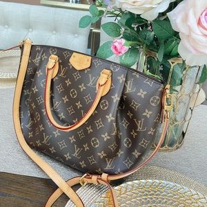 Louis Vuitton Turenne MM monogram bag
